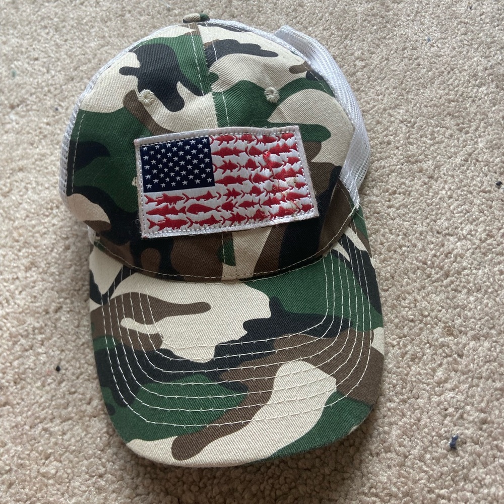 Camo American flag fish hat